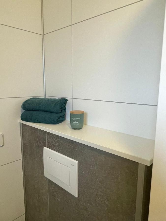 Chalet Op Gezellige Familiecamping Bij Zee Kamperland Ngoại thất bức ảnh
